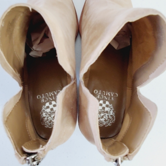 Vince Camuto Leather Abrinna Bootie Size 10 Back Zip Pull-on Ankle Shoe Boot NEW - Picture 8 of 15